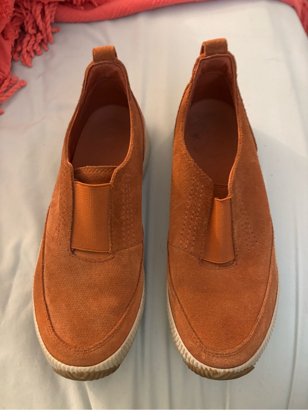 Sorel Out N About Plus Suede Rust Slip On Shoes Sneakers Burnt Orange Size 8.5 - Picture 2 of 5